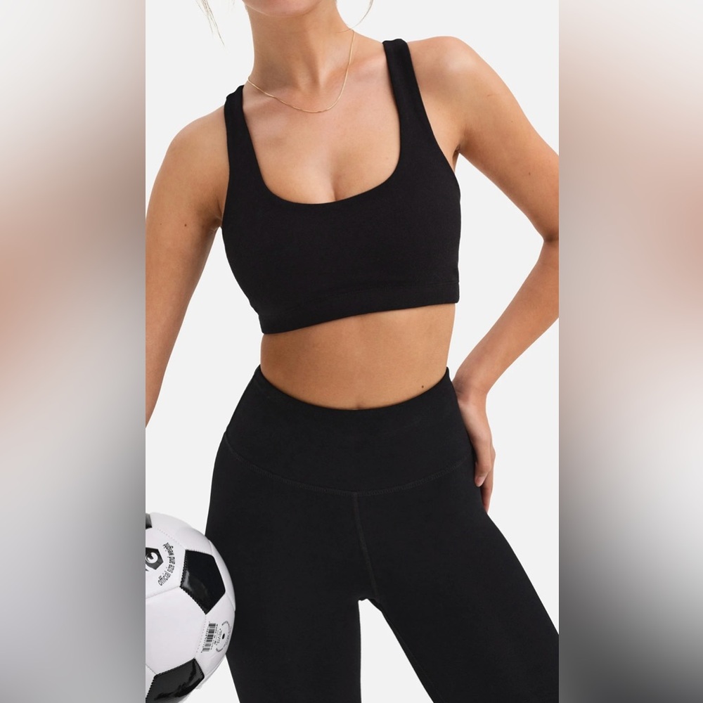 NWT MATE Organic Stretch Sports Bra